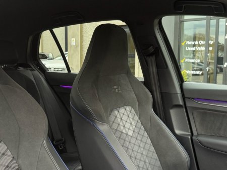 2024 Volkswagen Golf - photo 12