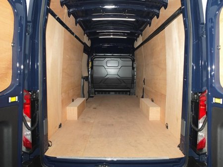 2025 Ford Transit - photo 4