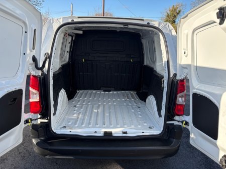 2022 Opel Combo - photo 18
