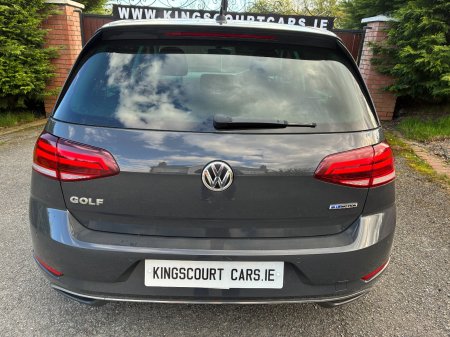 2020 Volkswagen Golf - photo 17