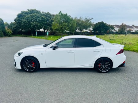 2018 Lexus IS - photo 13