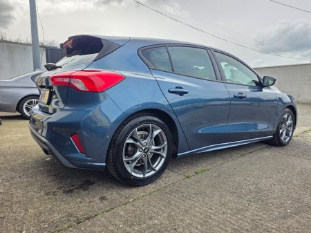 2020 Ford Focus - photo 7