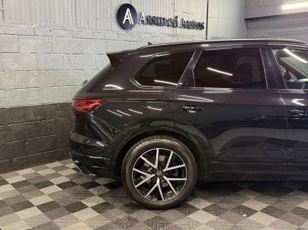 2021 Volkswagen Touareg - photo 4