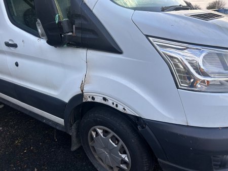 2019 Ford Transit - photo 2