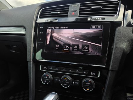 2019 Volkswagen Golf - photo 19