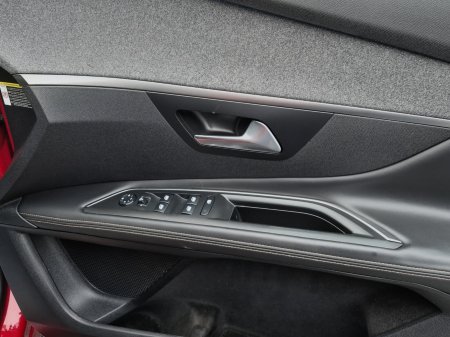 2018 Peugeot 3008 - photo 4