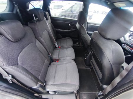 2018 Kia Carens - photo 18