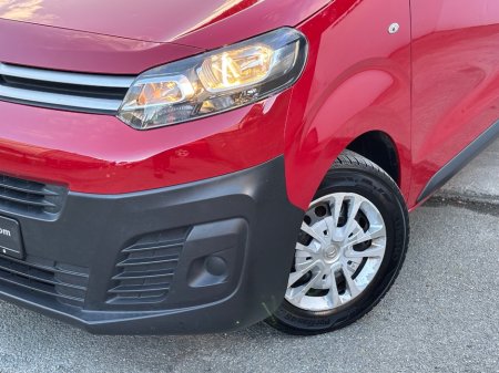 2020 Citroen Dispatch - photo 24
