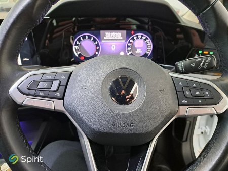 2021 Volkswagen Golf - photo 24