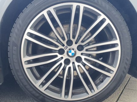 2019 BMW 5-Series - photo 14