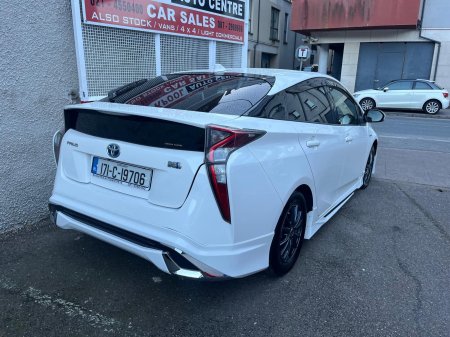 2017 Toyota Prius - photo 4