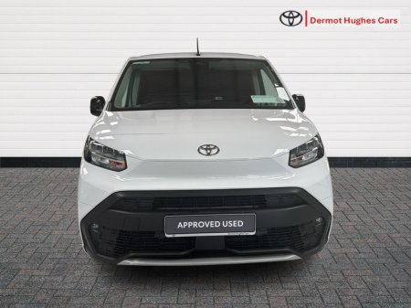 2026 Toyota Proace City - photo 5