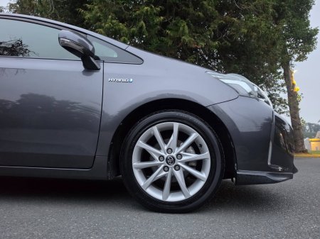 2019 Toyota Prius - photo 13