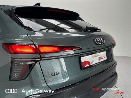 2026 Audi Q3 - photo 18