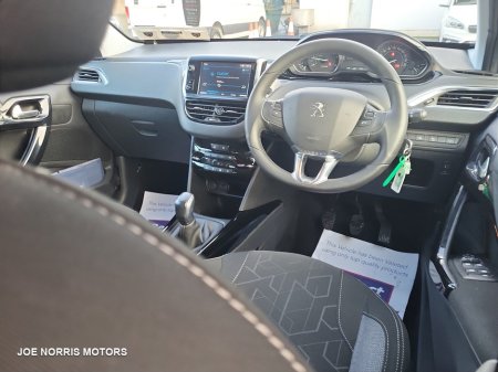 2020 Peugeot 2008 - photo 6