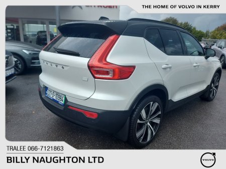 2022 Volvo XC40 - photo 6
