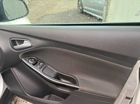 2012 Ford Focus - photo 14