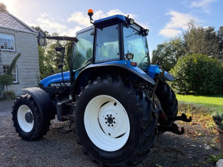 2001 New Holland Tm125 - photo 10