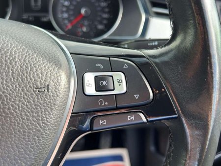 2017 Volkswagen Passat - photo 13