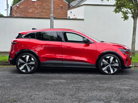 2024 Renault Megane E-Tech - photo 6