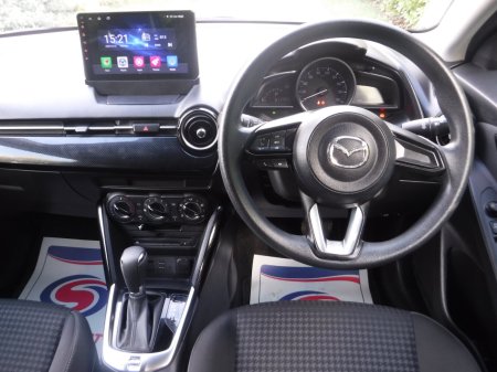2017 Mazda Demio - photo 7