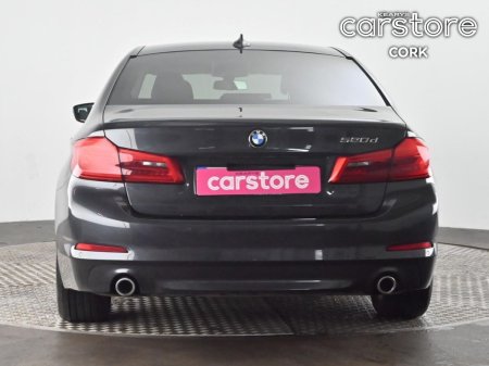 2020 BMW 5-Series - photo 4