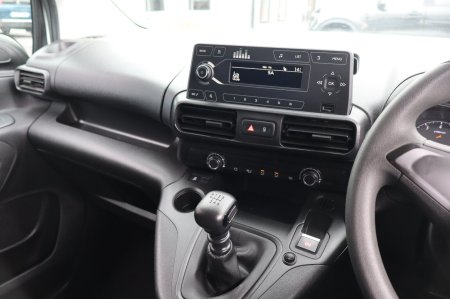 2022 Opel Combo - photo 9