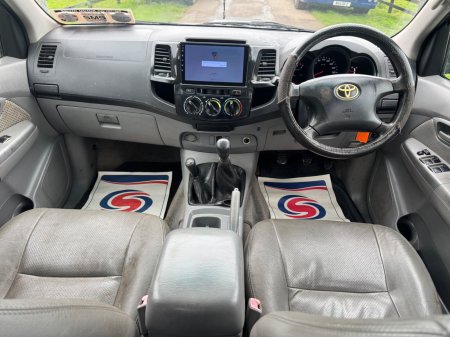 2008 Toyota Hilux - photo 22