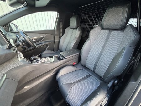 2023 Peugeot 3008 - photo 11