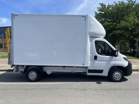 2023 Peugeot Boxer