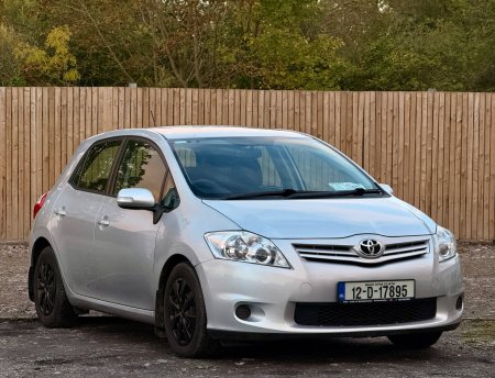 2012 Toyota Auris - photo 8