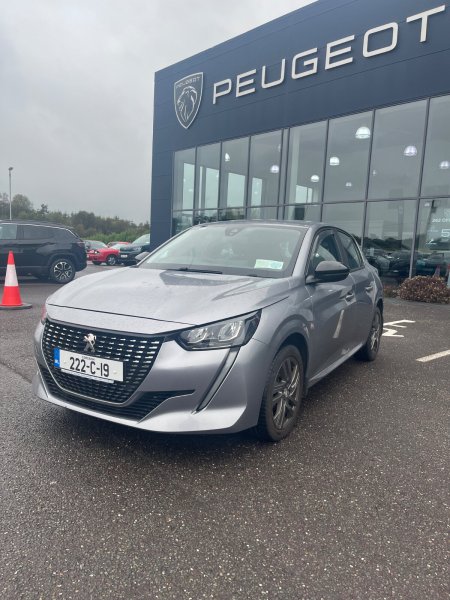 2022 Peugeot 208 - photo 2