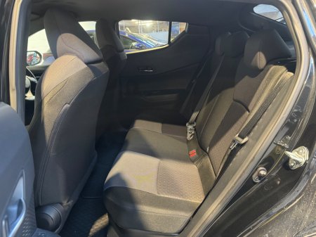 2020 Toyota C-HR - photo 23
