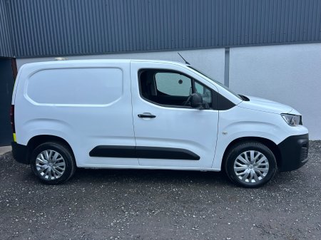 2020 Peugeot Partner - photo 3