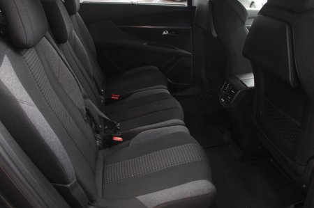2020 Peugeot 5008 - photo 16
