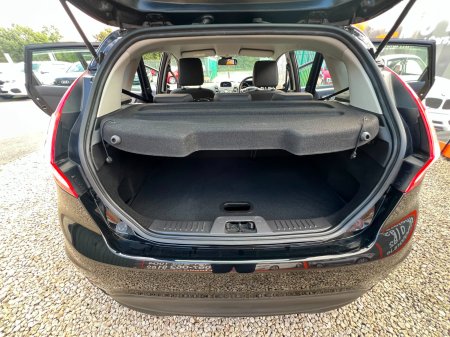 2015 Ford Fiesta - photo 14