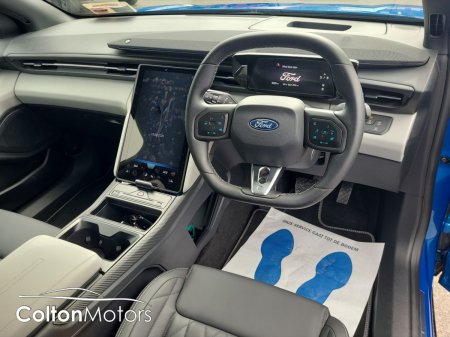2026 Ford Capri - photo 11