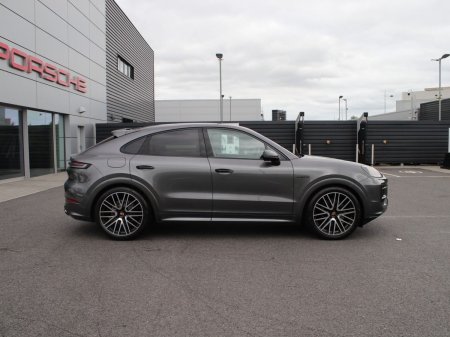 2026 Porsche Cayenne - photo 4