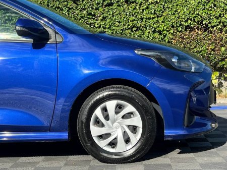 2021 Toyota Yaris - photo 9