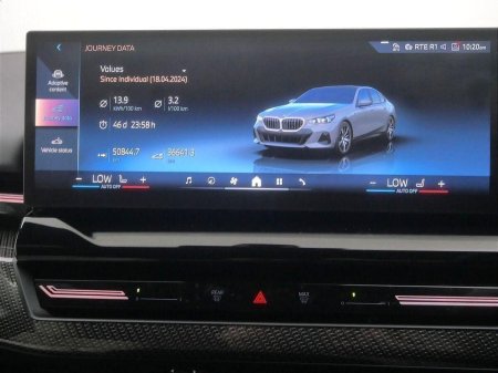 2024 BMW 5-Series - photo 19