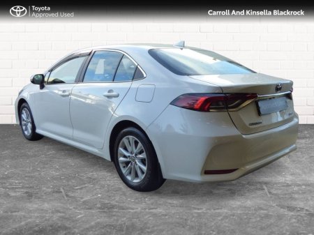 2025 Toyota Corolla - photo 2