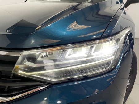 2022 Volkswagen Tiguan - photo 5