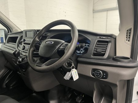 2021 Ford Transit - photo 8