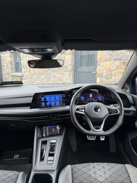 2022 Volkswagen Golf - photo 13