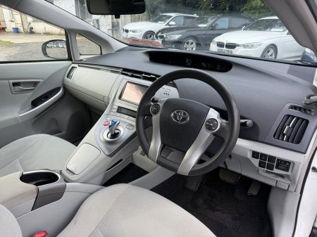 2014 Toyota Prius - photo 13