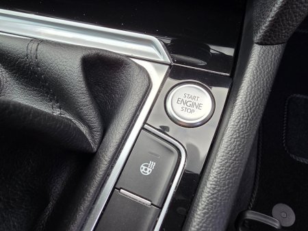 2017 Volkswagen Passat - photo 15