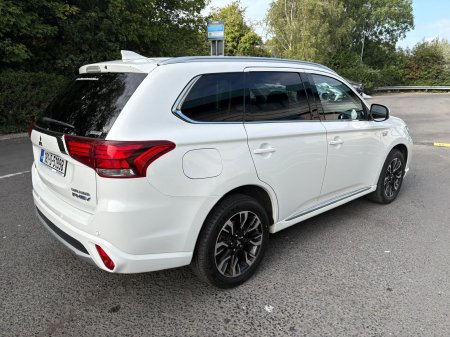 2018 Mitsubishi Outlander - photo 8