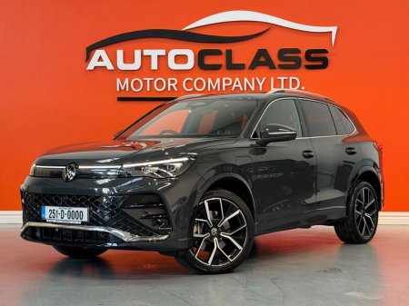 2025 Volkswagen Tiguan - photo 3