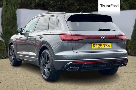 2026 Volkswagen Touareg - photo 2