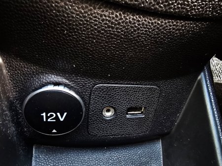 2015 Ford Fiesta - photo 16